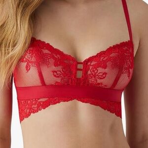 ⭐️SOLD⭐️ b.tempt’d by Wacoal Red Lace Bralette Size M